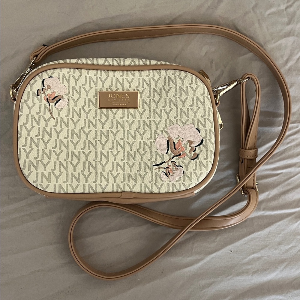 Jones New York Small Signature Crossbody Bag